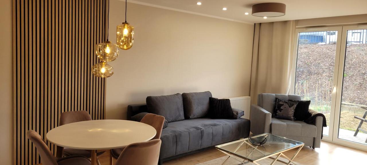 Sloneczny Apartament Z Ogrodkiem Gdansk Exterior photo